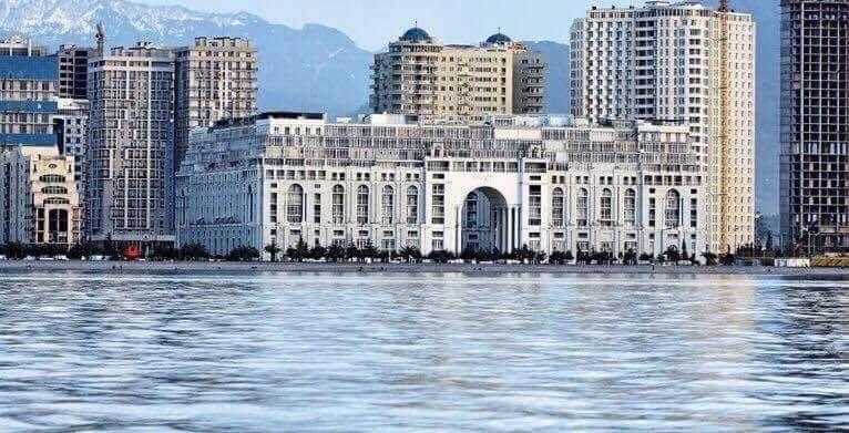 Amazing Magnolia Apartment Batumi Exterior photo