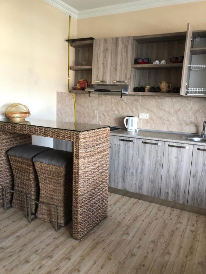 Amazing Magnolia Apartment Batumi Exterior photo