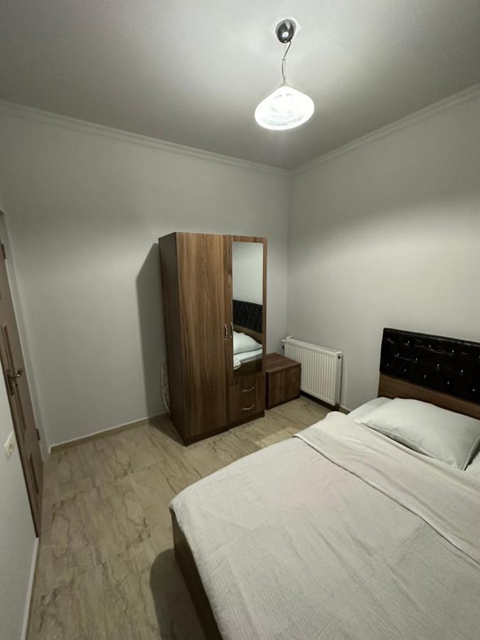 Amazing Magnolia Apartment Batumi Exterior photo