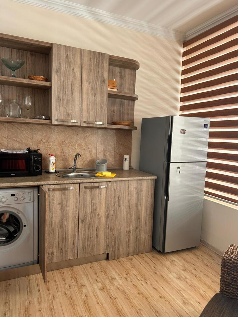 Amazing Magnolia Apartment Batumi Exterior photo
